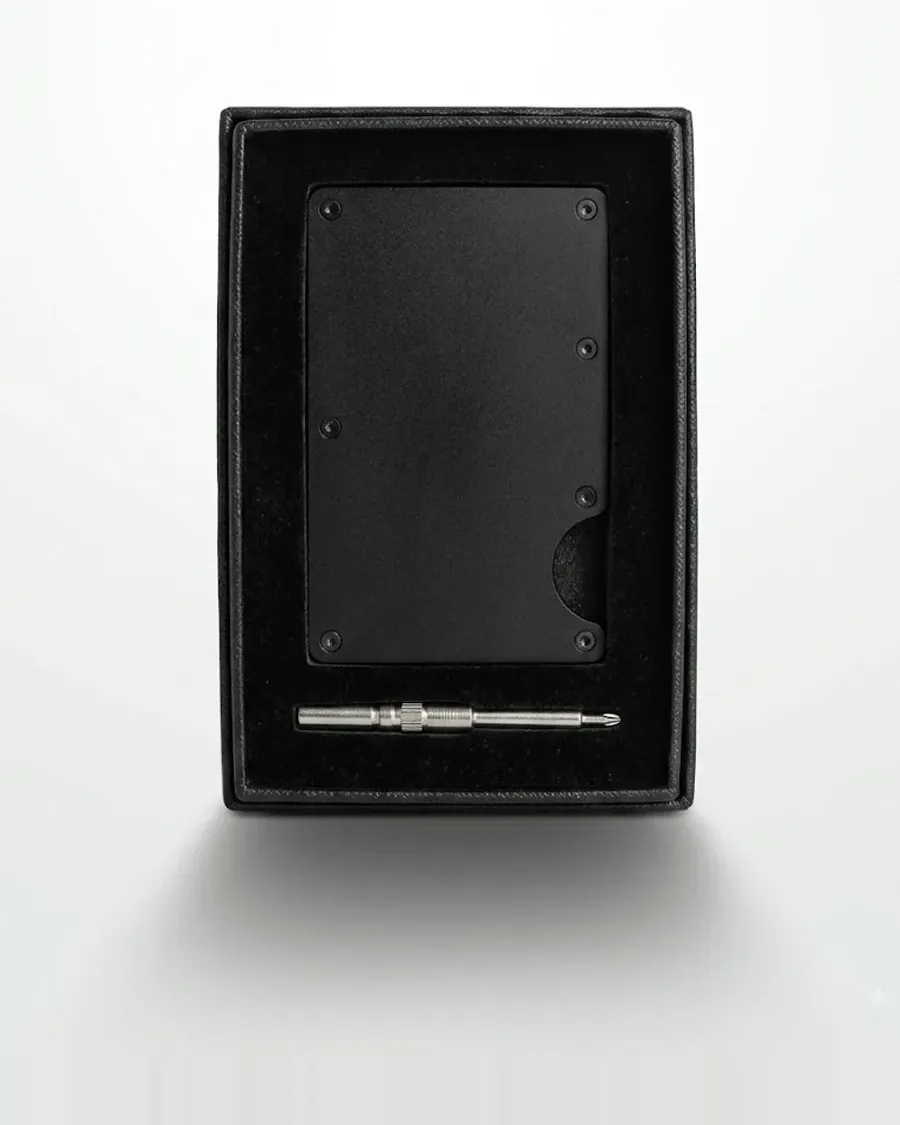 Metal Wallet RFID Blocking w/ Money Clip by Thomsen Customs, view 4