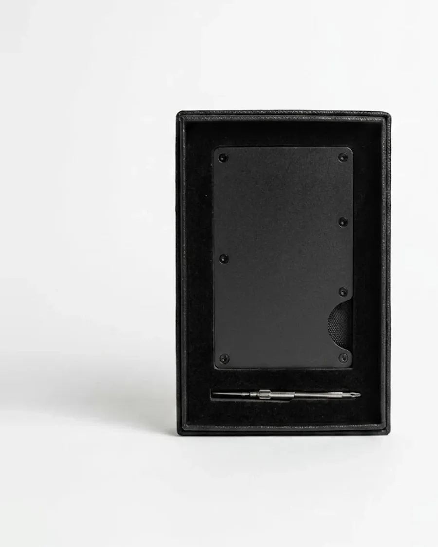 RFID Blocking Minimal Wallet by Thomsen Customs